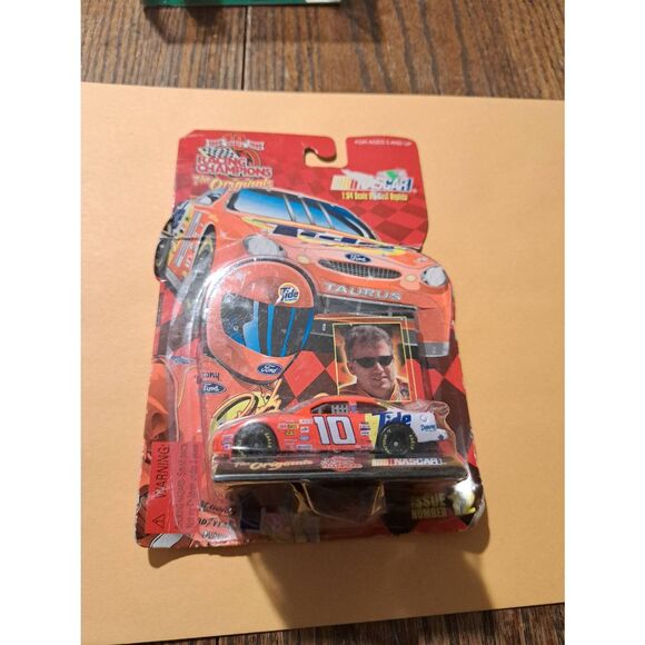 1999 NASCAR Racing Champions 10th Anniversary Ricky Rudd #10 Tide 1:64 Diecast - Picture 1 of 4